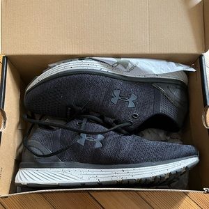 NWT Under Armour W Charged Bandit 3D Athletic Shoes 🖤 size 9
